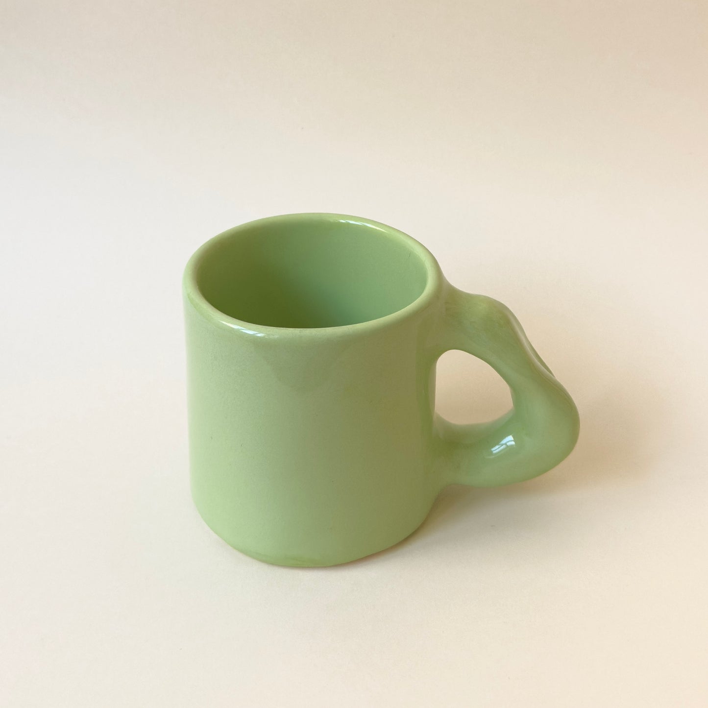 Oyster Pistachio Mug